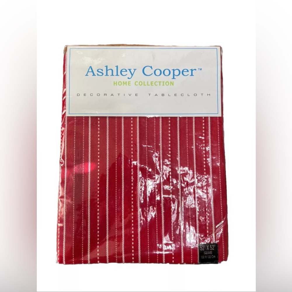 Ashley Cooper Tablecloth Christmas Valentines  Red White Square 52”x 52” NWT